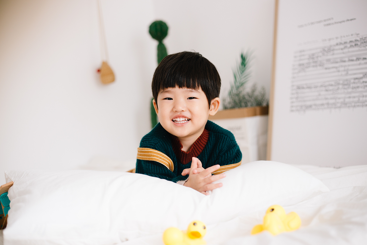 你是初冬的那一抹亮色