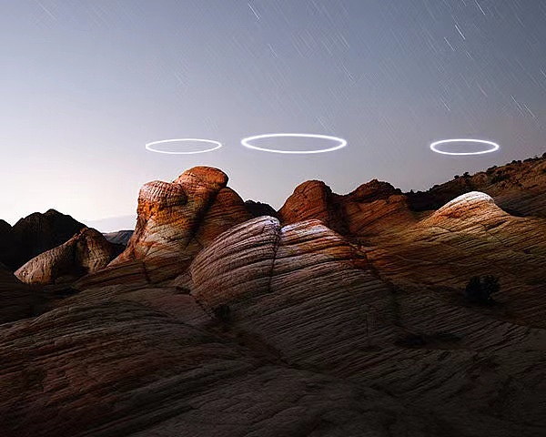 美国摄影师用无人机花式打光照出光风暴