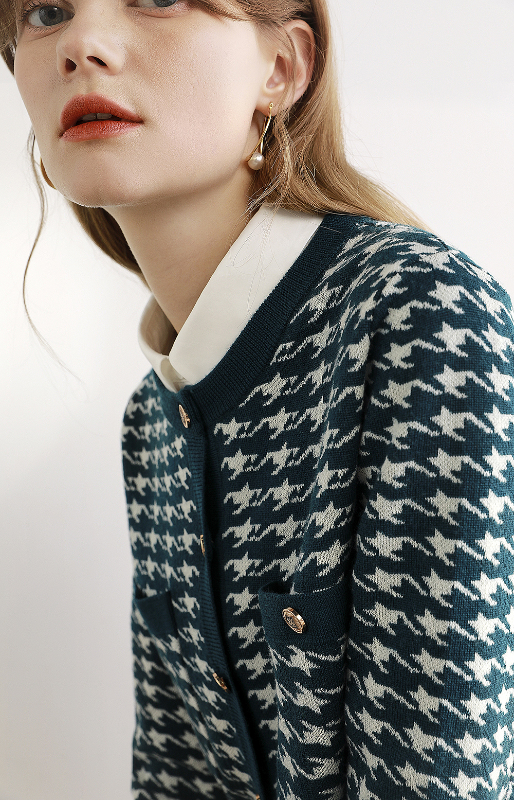 轻熟女装气质品牌棚拍无头风（图ZMjU3MzkyNTcy） - 时尚/艺术摄影 - 站酷设计师陈虾皮原创素材 - 站酷ZCOOL