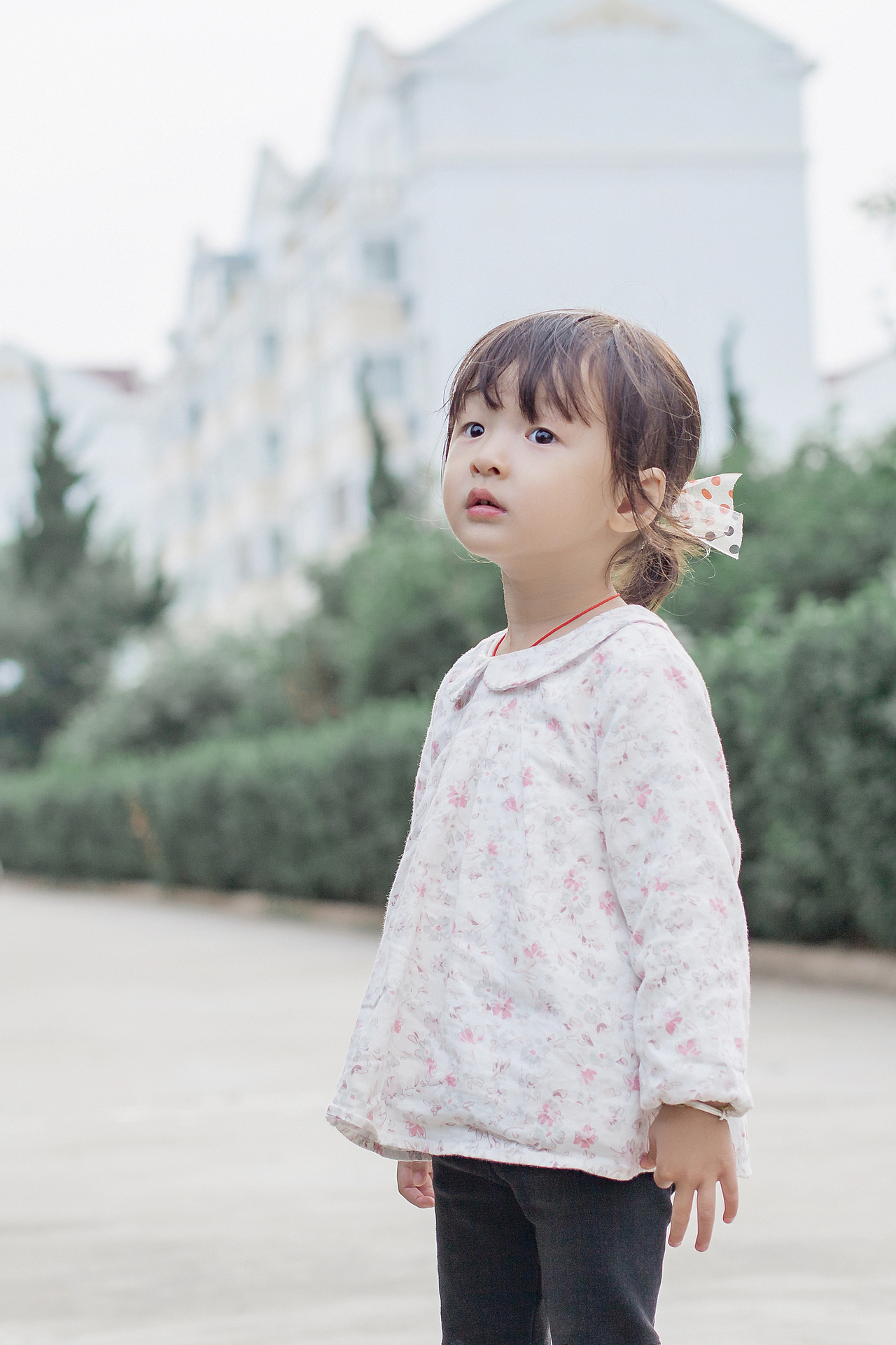 随街记录女儿（图ZMTYxOTc3Mzgw） - 人像摄影 - 站酷设计师于力洋原创素材 - 站酷ZCOOL