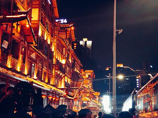 勒是#重庆#没错了（个人主页-ZNDc4OTkxOTI=） - 环境/建筑摄影 - 站酷设计师huoxingwen原创素材 - 站酷ZCOOL