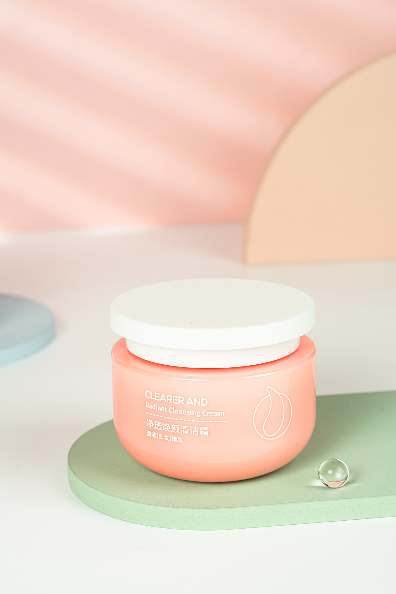 净透焕颜清洁霜丨创意拍摄