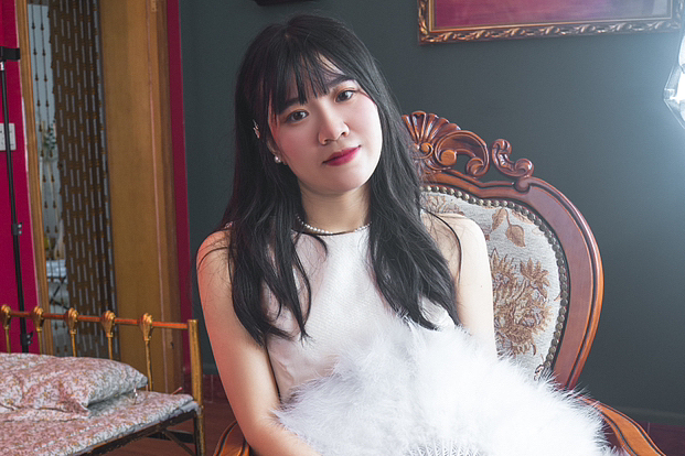 五彩缤纷的红（图ZMzUyNjU5Mzk2） - 人像摄影 - 站酷设计师四月的静原创素材 - 站酷ZCOOL