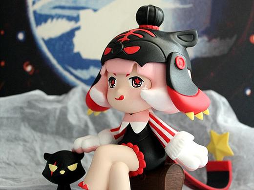 涂装「红黑马戏」 