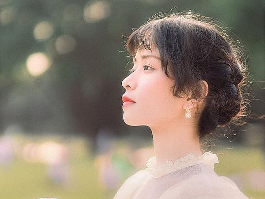 爱是开满鲜花的宇宙 法式少女写真