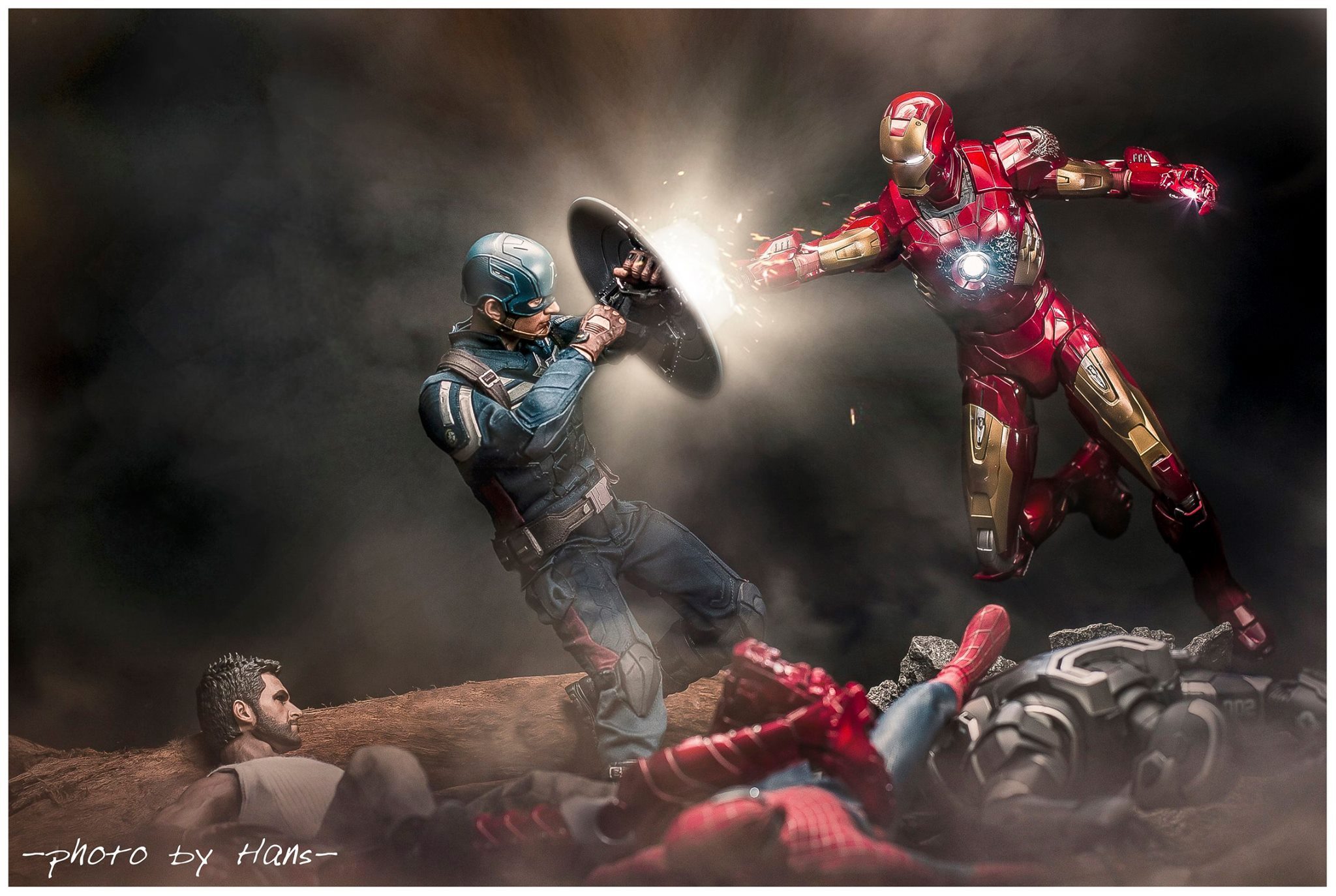 hot toys- 钢铁人 & 美国队长