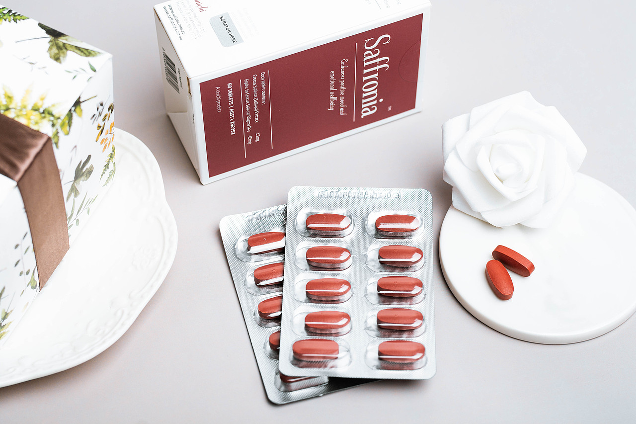 澳洲Unichi saffronia藏红花素颜丸