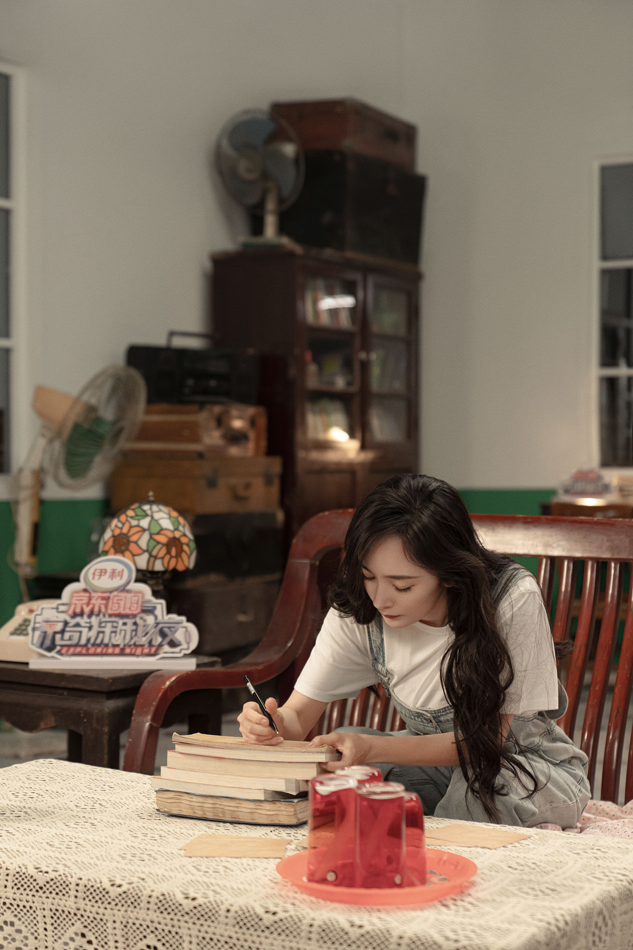 京东618 京奇探秘夜 杨幂主题海报（图ZMjcwMzg3NTUy） - 人像摄影 - 站酷设计师Xen和Sendoh原创素材 - 站酷ZCOOL