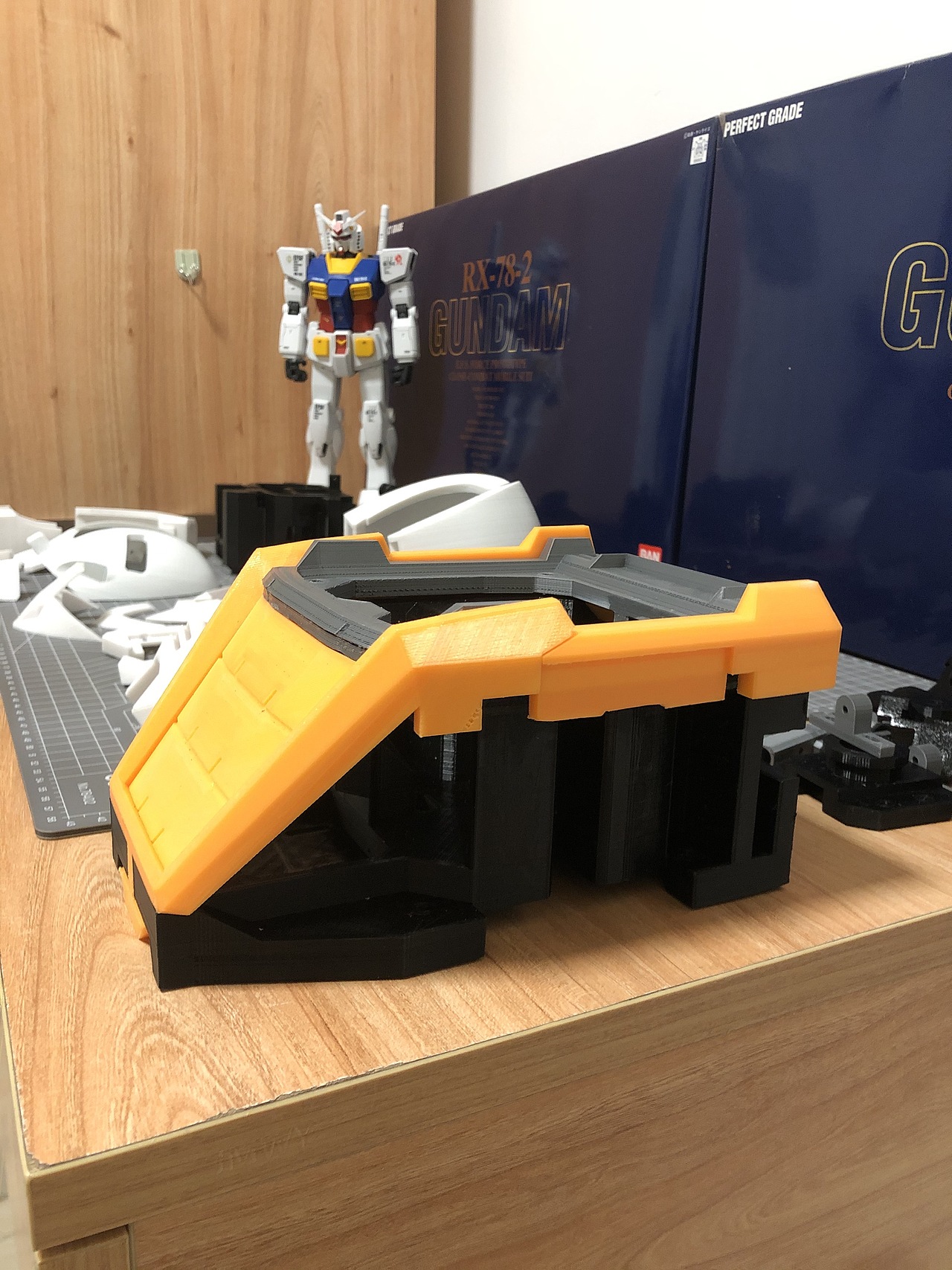 3D打印1:15元祖高達(dá)頭像(含內(nèi)構(gòu))（圖ZMjA5MDk3NTg0） - 玩具 - 站酷設(shè)計(jì)師黑胡子原創(chuàng)素材 - 站酷ZCOOL