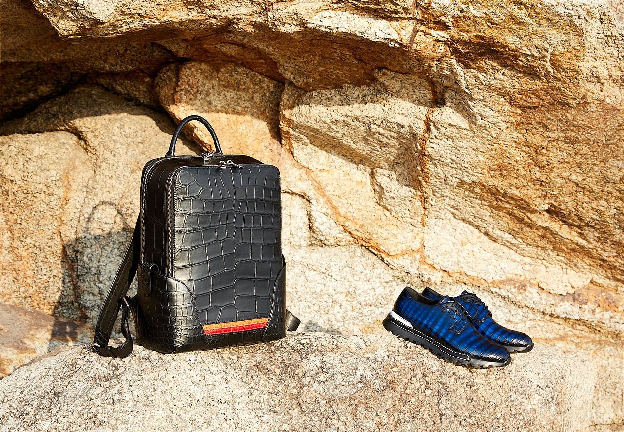 珍稀皮具鳄鱼皮男包男鞋外景拍摄