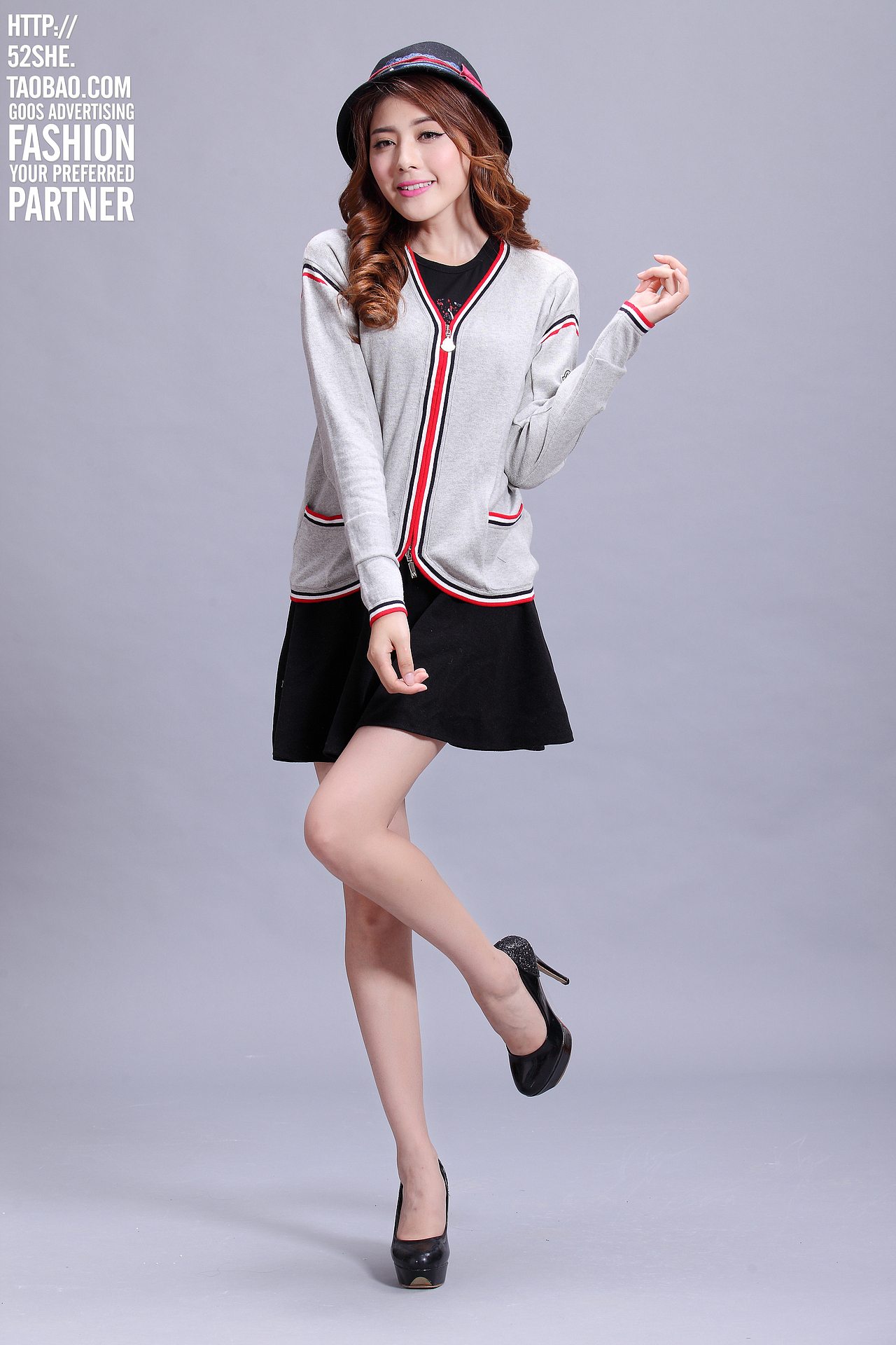 冬装棉服 拍摄外套羽绒服拍摄 韩版模特摄影 服装拍摄淘宝 女装网拍照 广告摄影 广告设计 图片处理