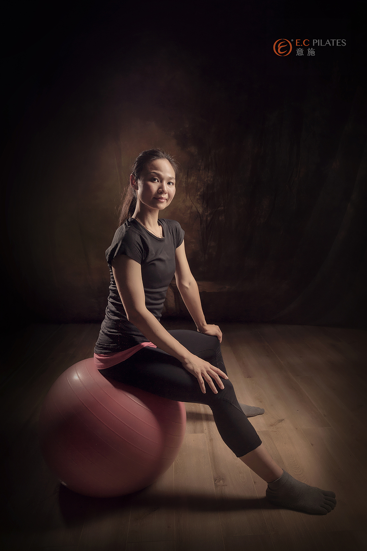 “低调”不低调，Pilates摄影作品分享-（意施普拉提）（图ZNTAyOTI1Njg=） - 人像摄影 - 站酷设计师vicky_007原创素材 - 站酷ZCOOL