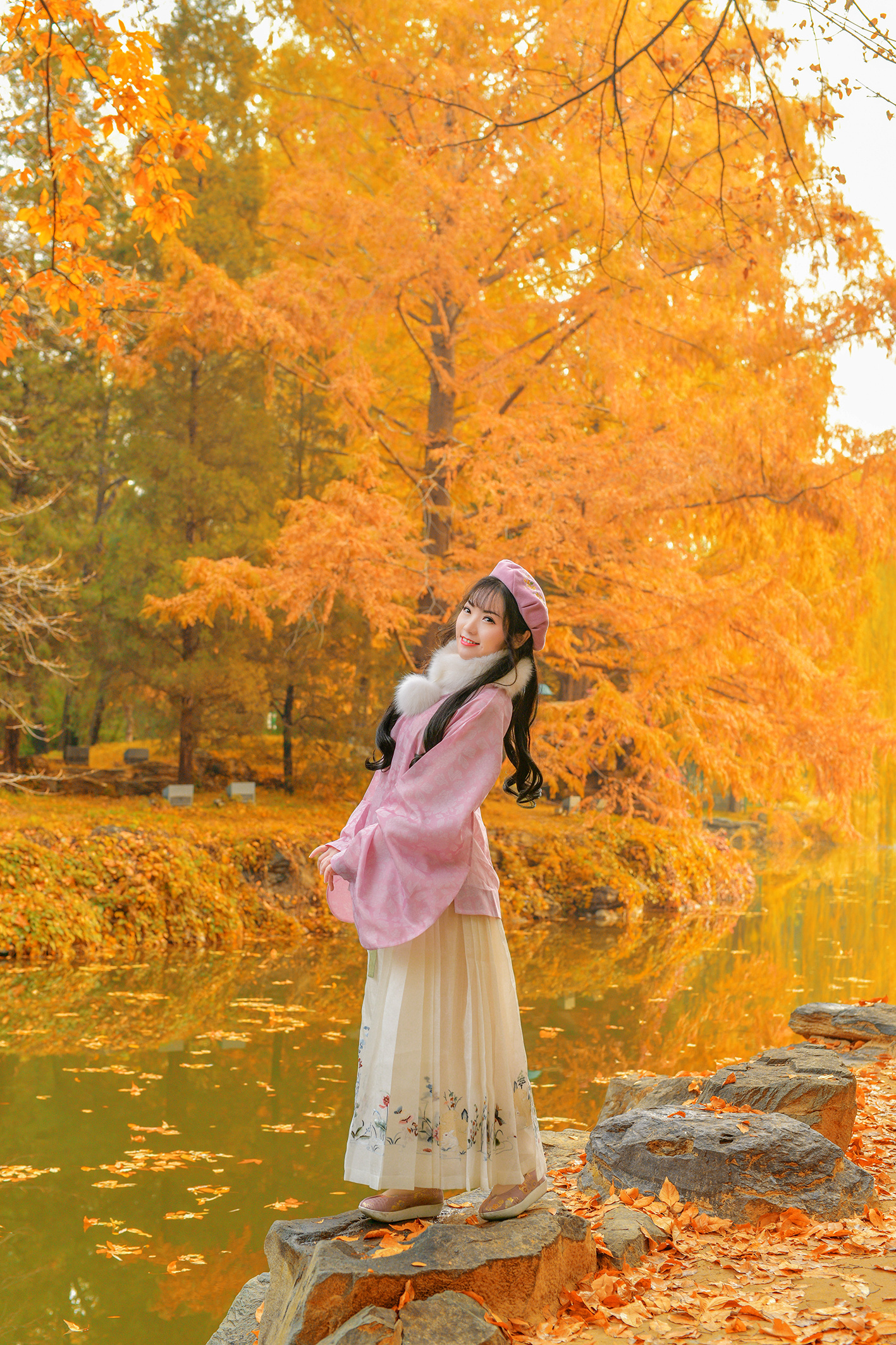 颐和园·秋|摄影|人像摄影|清风moon__原创作品-站酷zcool