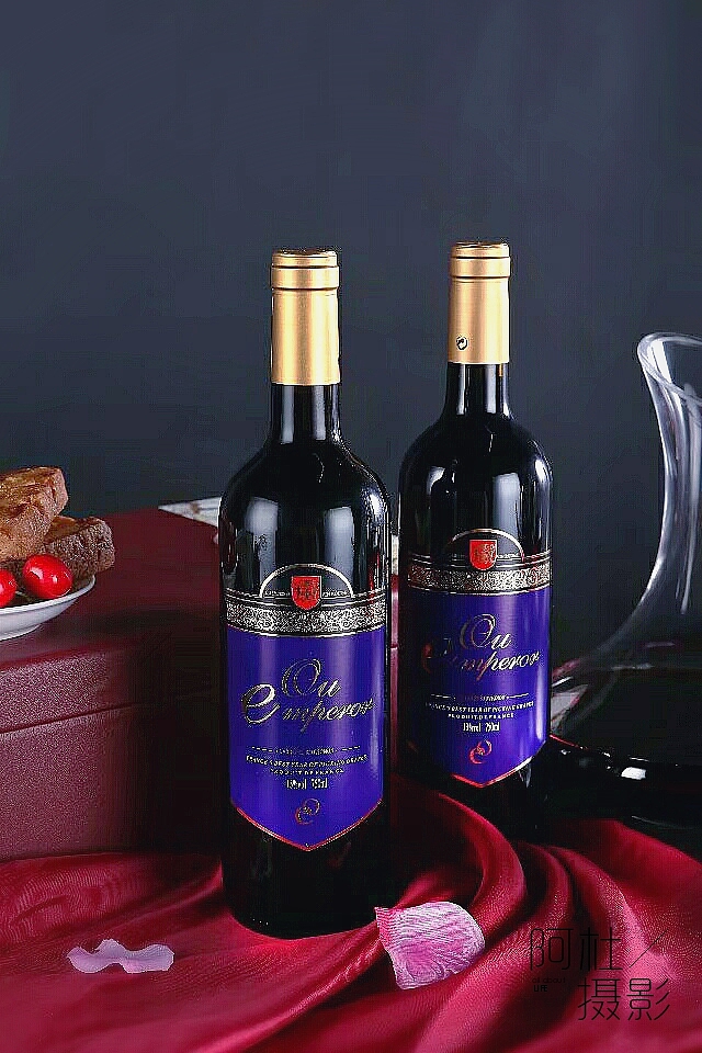 红酒的浪漫情调~