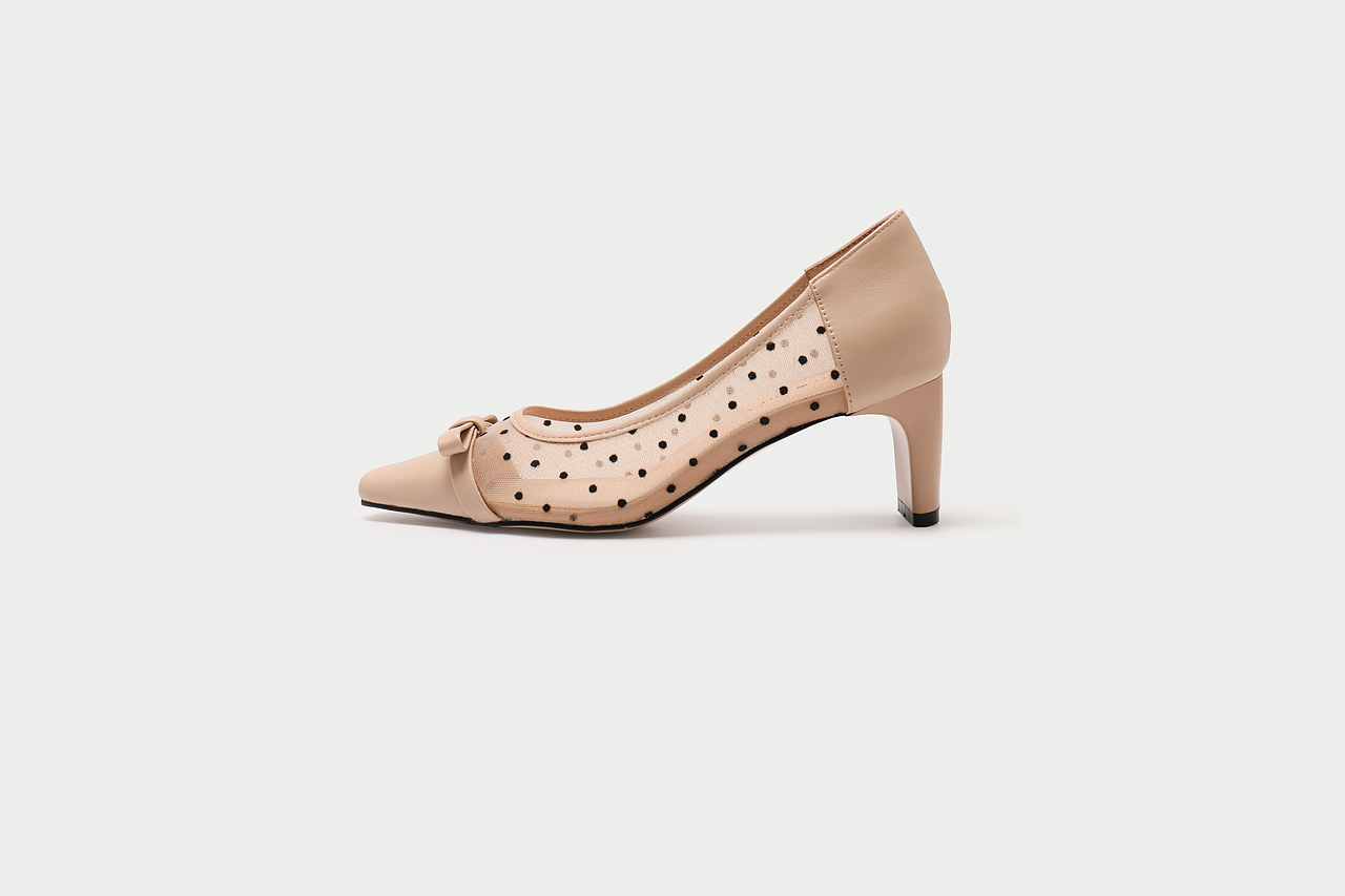 女鞋（图ZMTU3MTAwNTgw） - 产品摄影 - 站酷设计师松松66原创素材 - 站酷ZCOOL