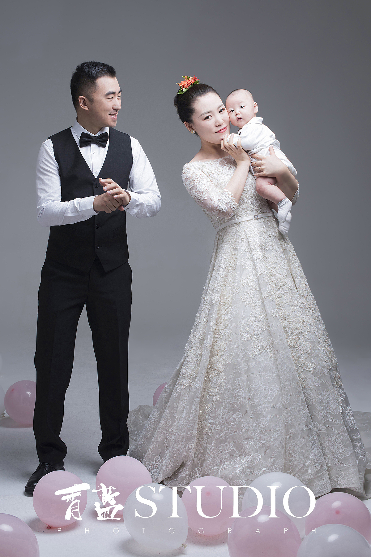 谁说婚纱照必须两个人拍,带着宝宝拍更酷