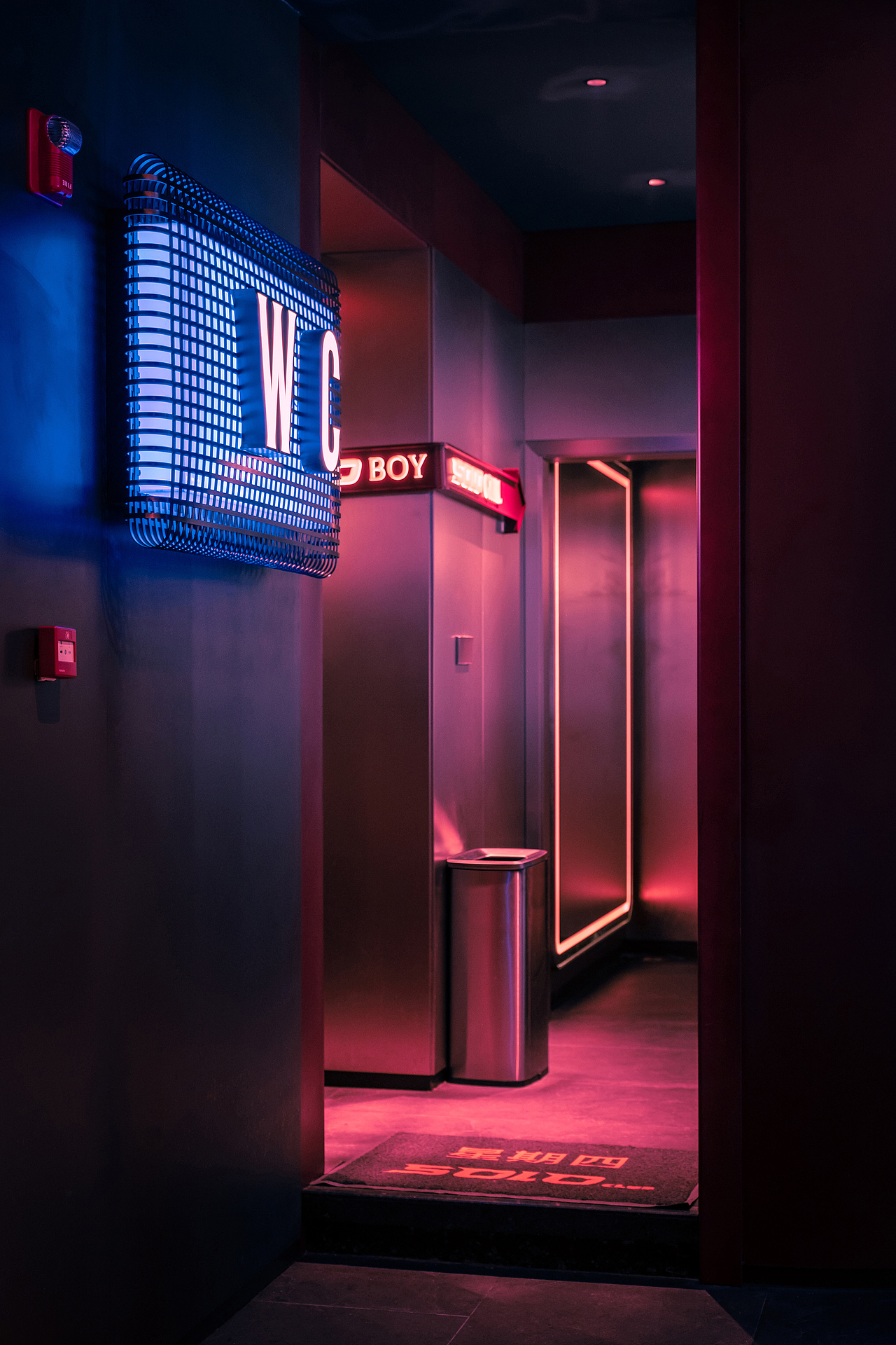 空间摄影丨成都 SOLO CLUB 餐酒吧