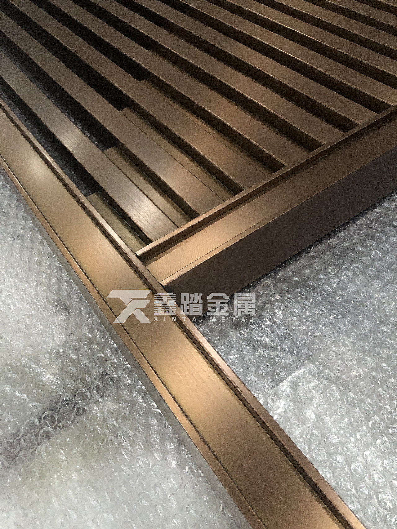 不锈钢管焊接山峦造型屏风定制会所创意造型不锈钢花格（图ZMjI4MDUyNTY0） - 其他 - 站酷设计师xt188869原创素材 - 站酷ZCOOL