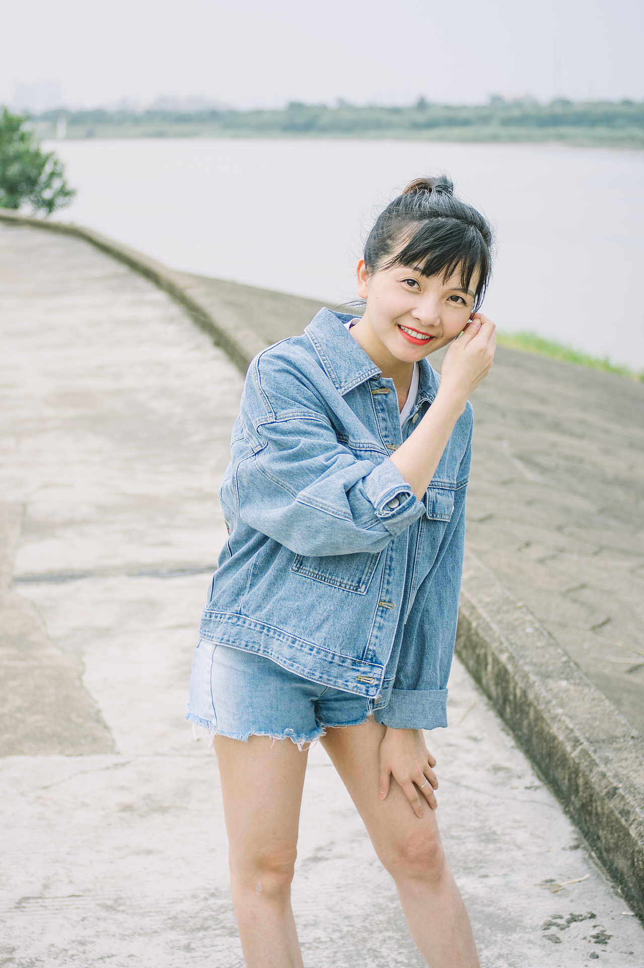 抓住夏天的尾巴（图ZMTc5MjUwMDQ4） - 人像摄影 - 站酷设计师jamesimple原创素材 - 站酷ZCOOL