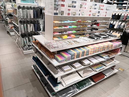广州nome诺米货架厂家服装店收银台货架