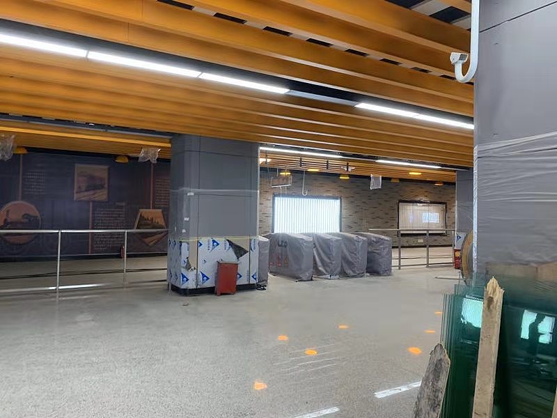 昆明地铁站四号线 呈贡东站KTC外墙板