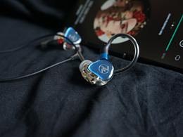 七夕好礼，颜值爆表的七赫兹i-77PRO动铁圈铁树脂耳机