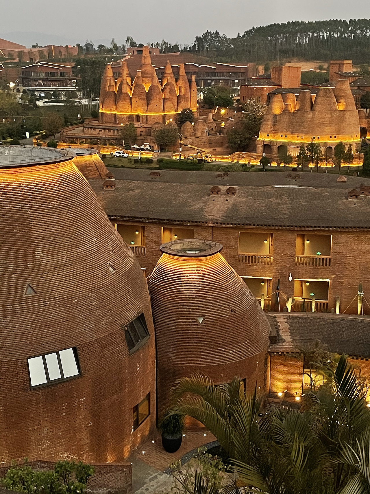 弥勒东风韵美景阁酒店