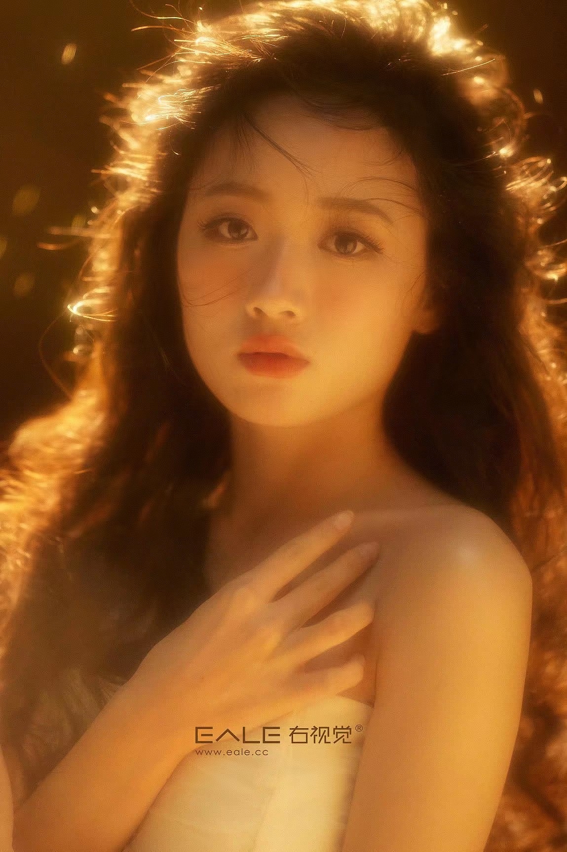 【右视觉摄影】发光少女[爱心][爱心]