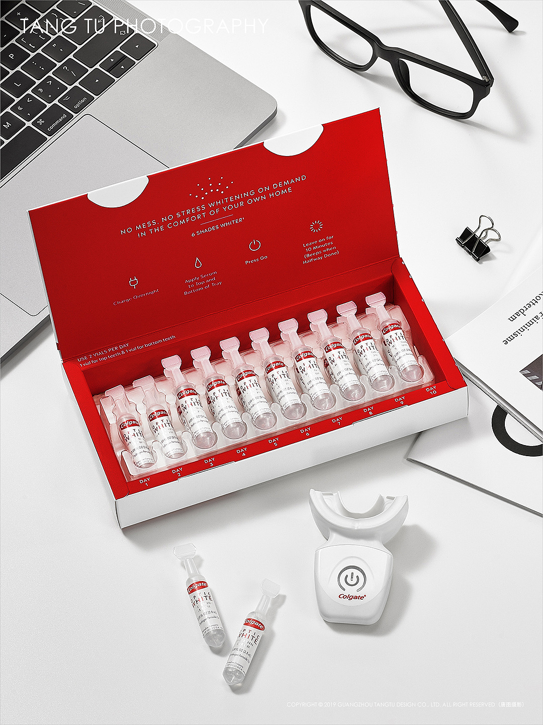 假装在加班！高露洁美牙仪拍摄（图ZMTg0Njg1NTYw） - 产品摄影 - 站酷设计师禅宗喝水原创素材 - 站酷ZCOOL