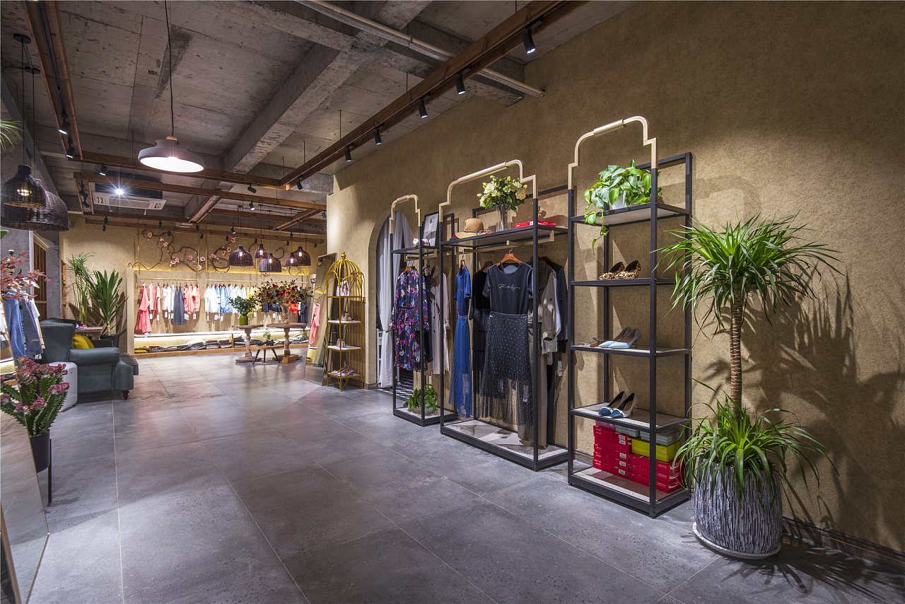 郑州一家有文艺范儿的服装店