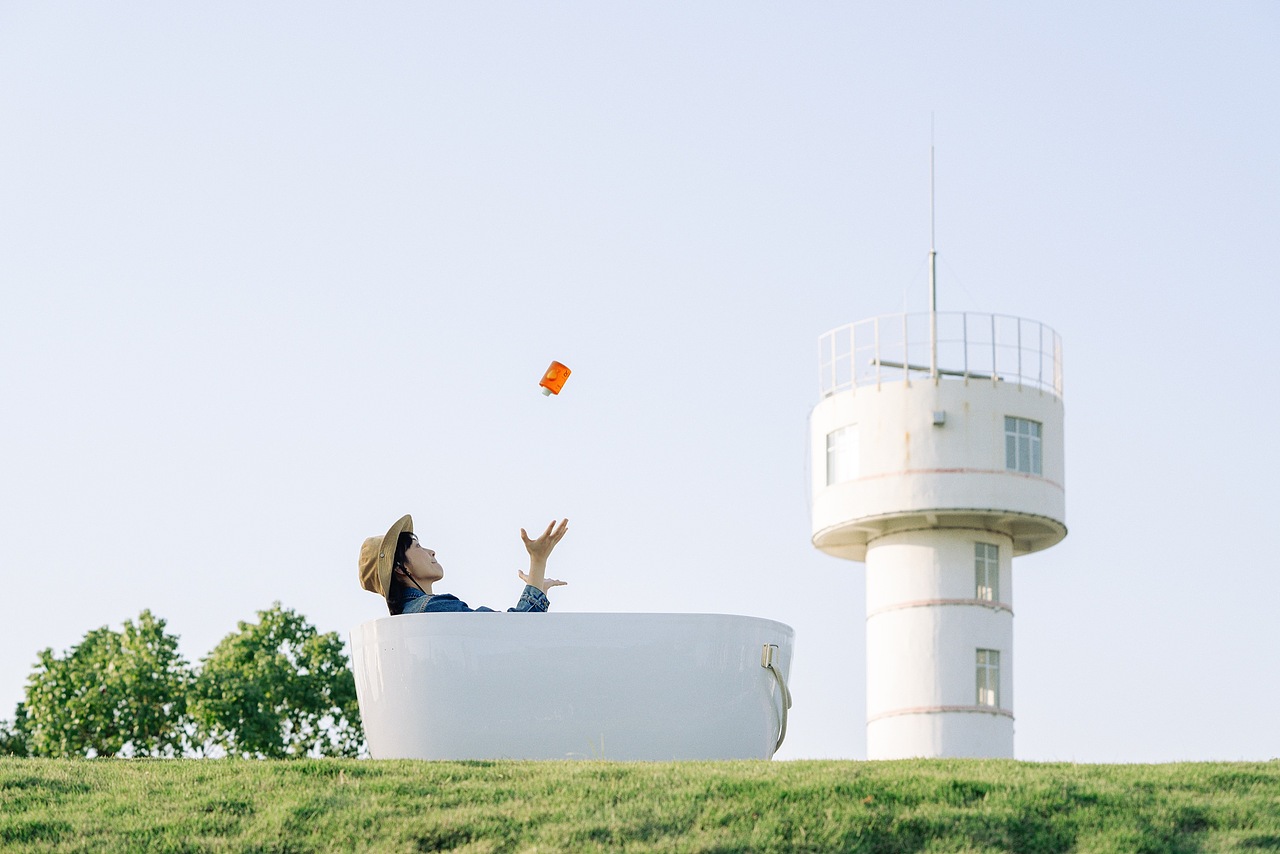 REVER × RIO｜浅野一下，即兴出逃 视频/平面/包装（图ZMzQ4OTUwOTY0） - 短片 - 站酷设计师RADStudio原创素材 - 站酷ZCOOL