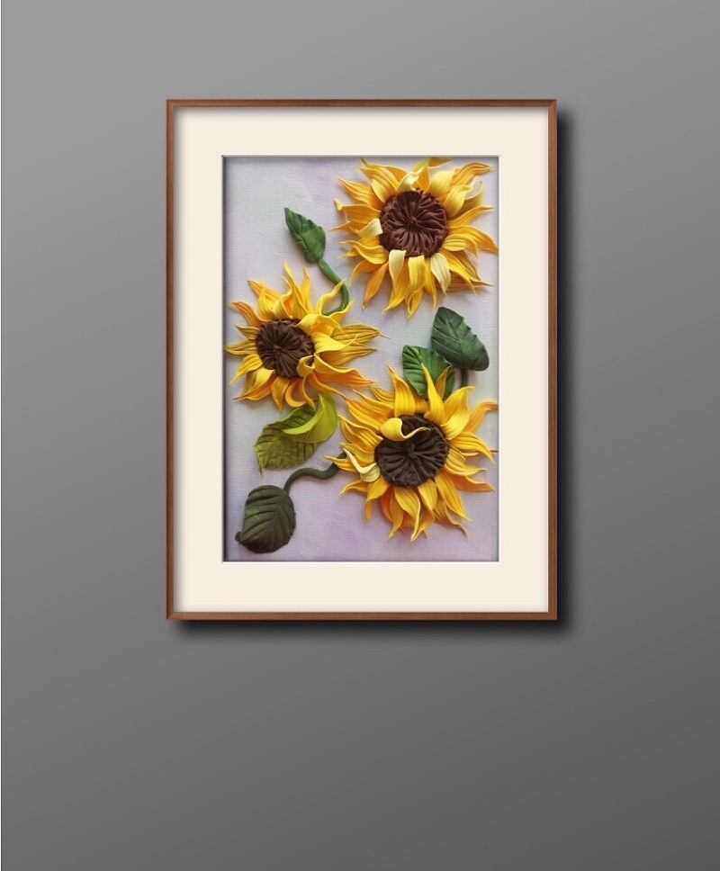 浮雕画—三朵向日葵