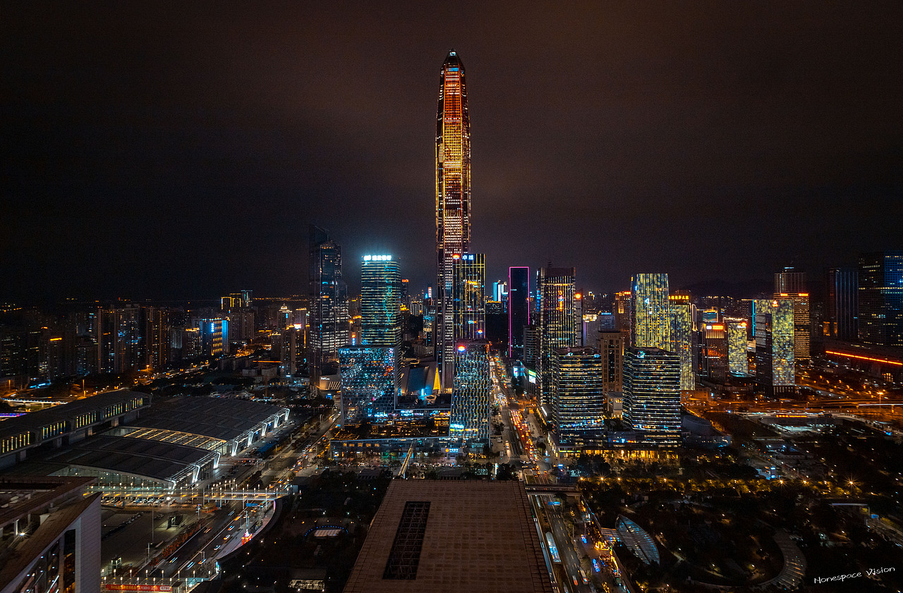 深圳平安大厦灯光秀（图ZMTk5MzQ1NTA0） - 环境/建筑摄影 - 站酷设计师廖和乐原创素材 - 站酷ZCOOL