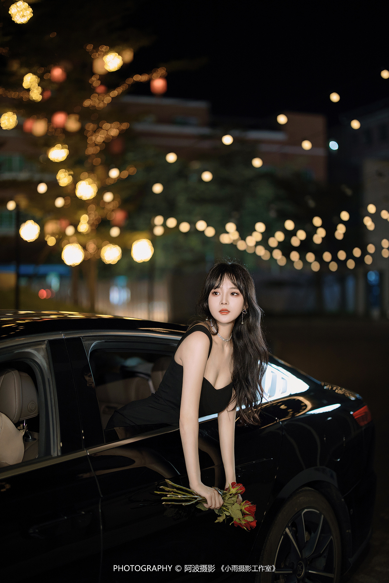 黑夜里的红玫瑰