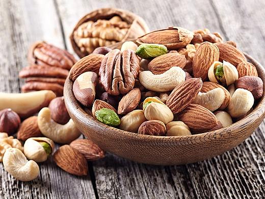 坚果详情首屏海报（烘焙）（个人主页-ZMzU1NjEwODA=） - 电商 - 站酷设计师下雨光着脚原创素材 - 站酷ZCOOL