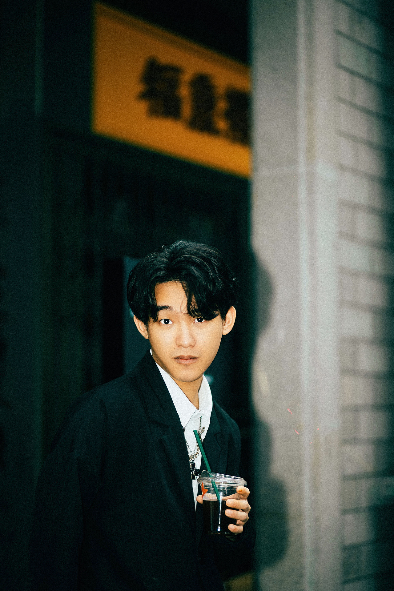 复古男生写真（图ZMzA2MDgxODA4） - 人像摄影 - 站酷设计师摄影师斯伟原创素材 - 站酷ZCOOL