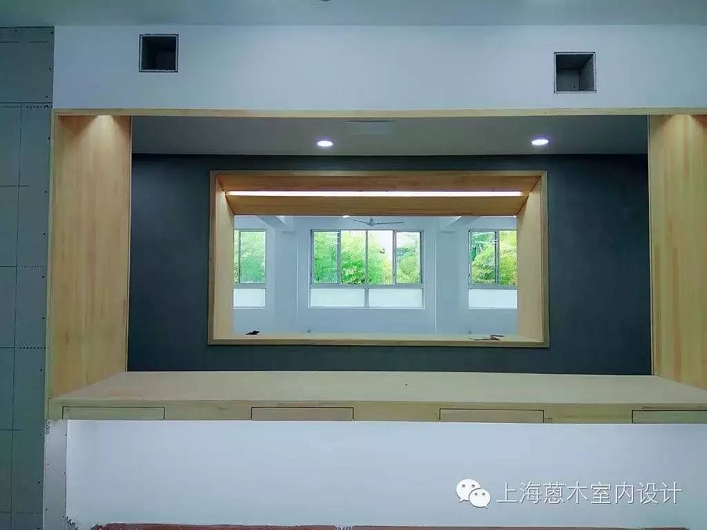 上海市重点中学400平艺术教室改造实践