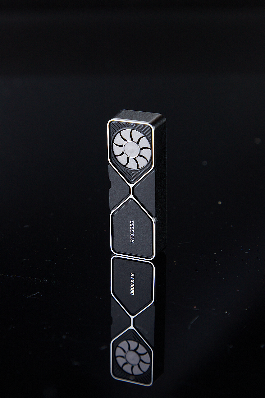 『产品平面』显卡键帽 X 叔的片