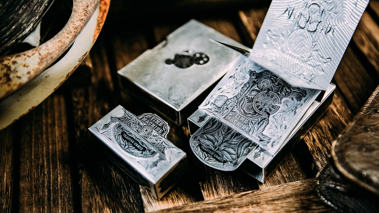 Time Machine 时光机收藏纸牌扑克套装礼盒设计