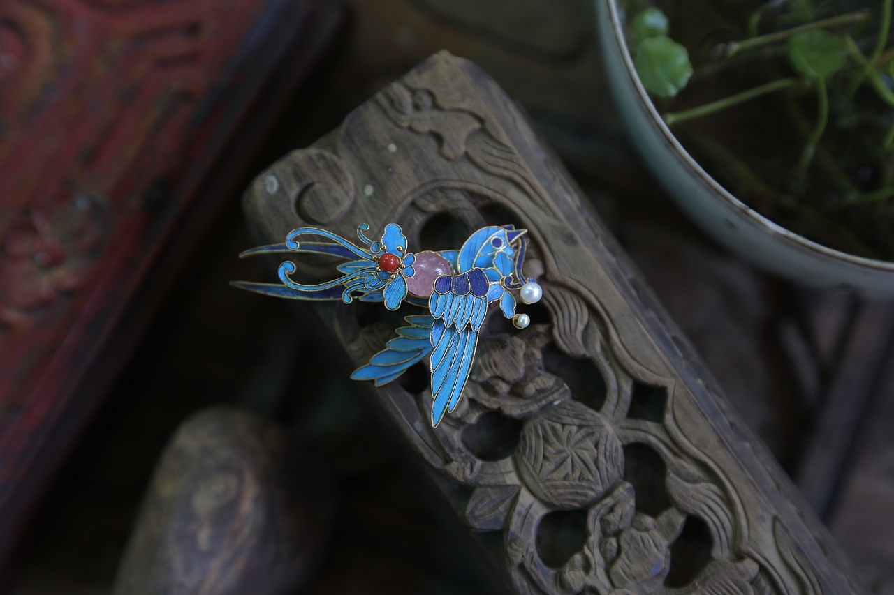 独特的东方气质——点翠（图ZMTc0Njk1MzQw） - 首饰设计 - 站酷设计师zjt2421原创素材 - 站酷ZCOOL