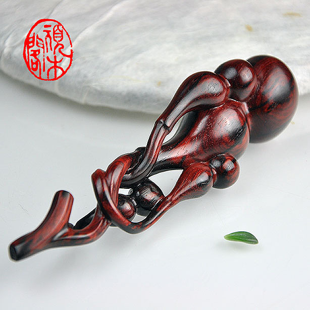 顽木作品《纳福》