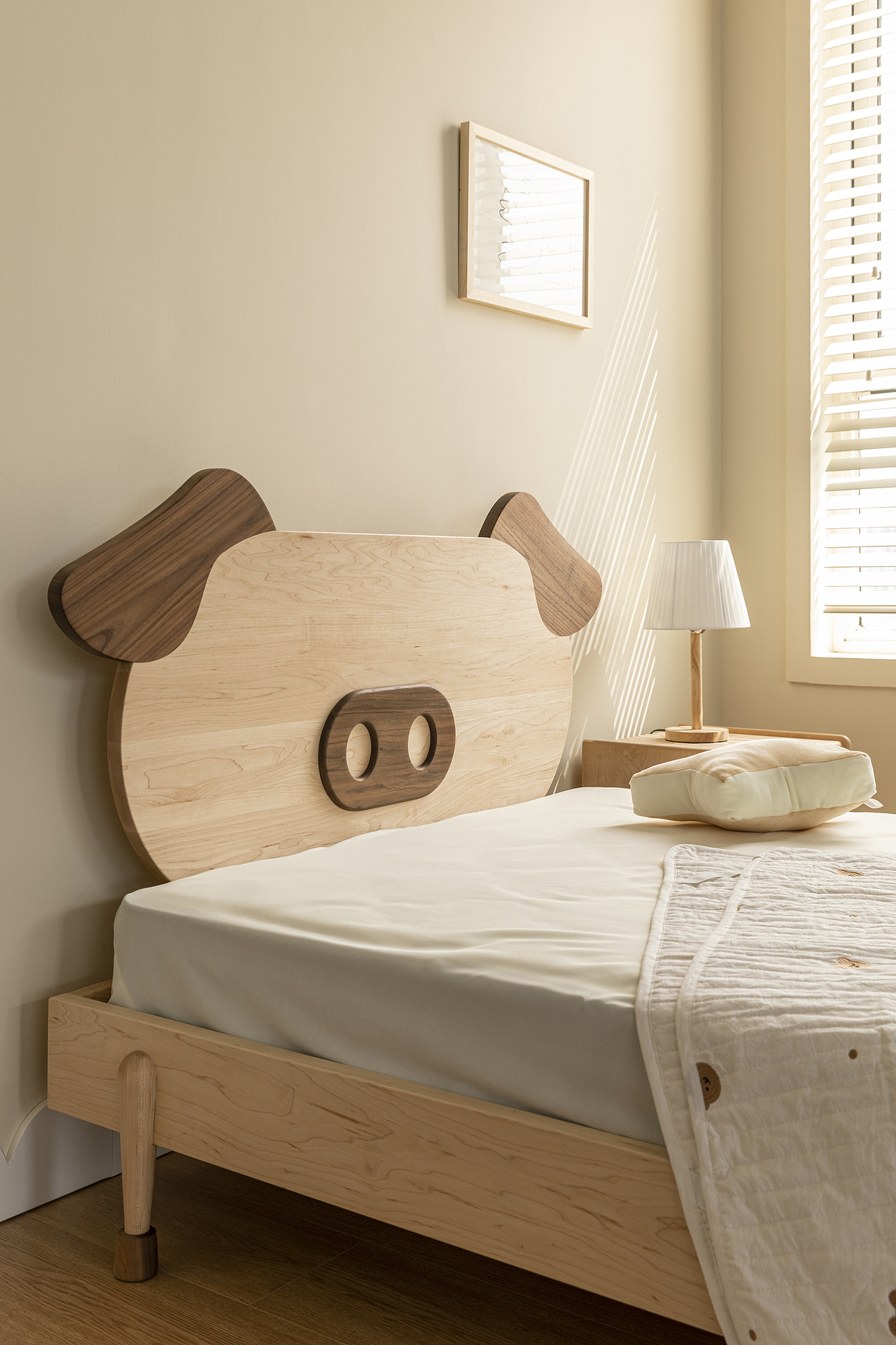 家居摄影-小猪床（家具摄影 芽米young me 产品拍摄）（图ZMjMxNzM5MTQ0） - 产品摄影 - 站酷设计师家居视觉_Leon原创素材 - 站酷ZCOOL