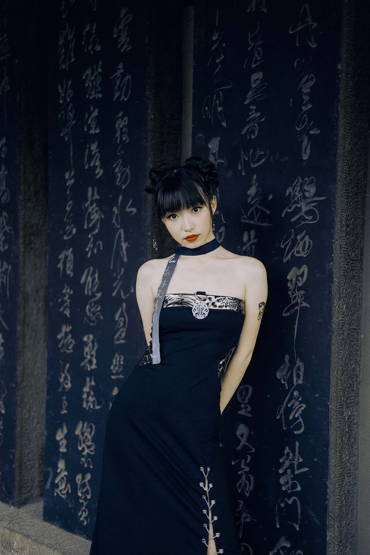 新中式（图ZMzA3MjEyODAw） - 人像摄影 - 站酷设计师爱吃梨一原创素材 - 站酷ZCOOL