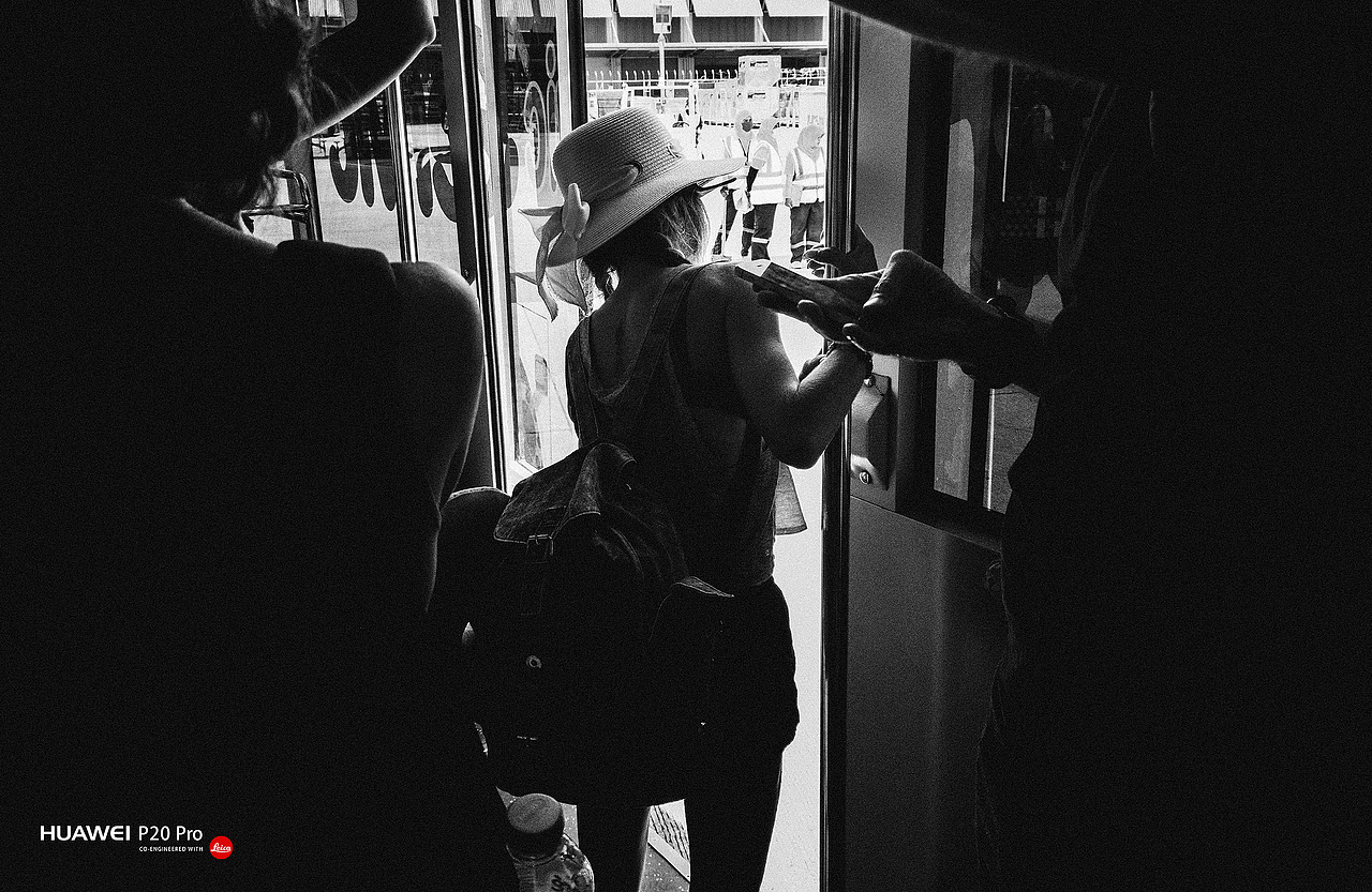 HUAWEI华为最新旗舰手机P20 pro拍摄的黑白样片（图ZMTEyNjA5MDg0） - 人文/纪实摄影 - 站酷设计师武减武文化创意原创素材 - 站酷ZCOOL