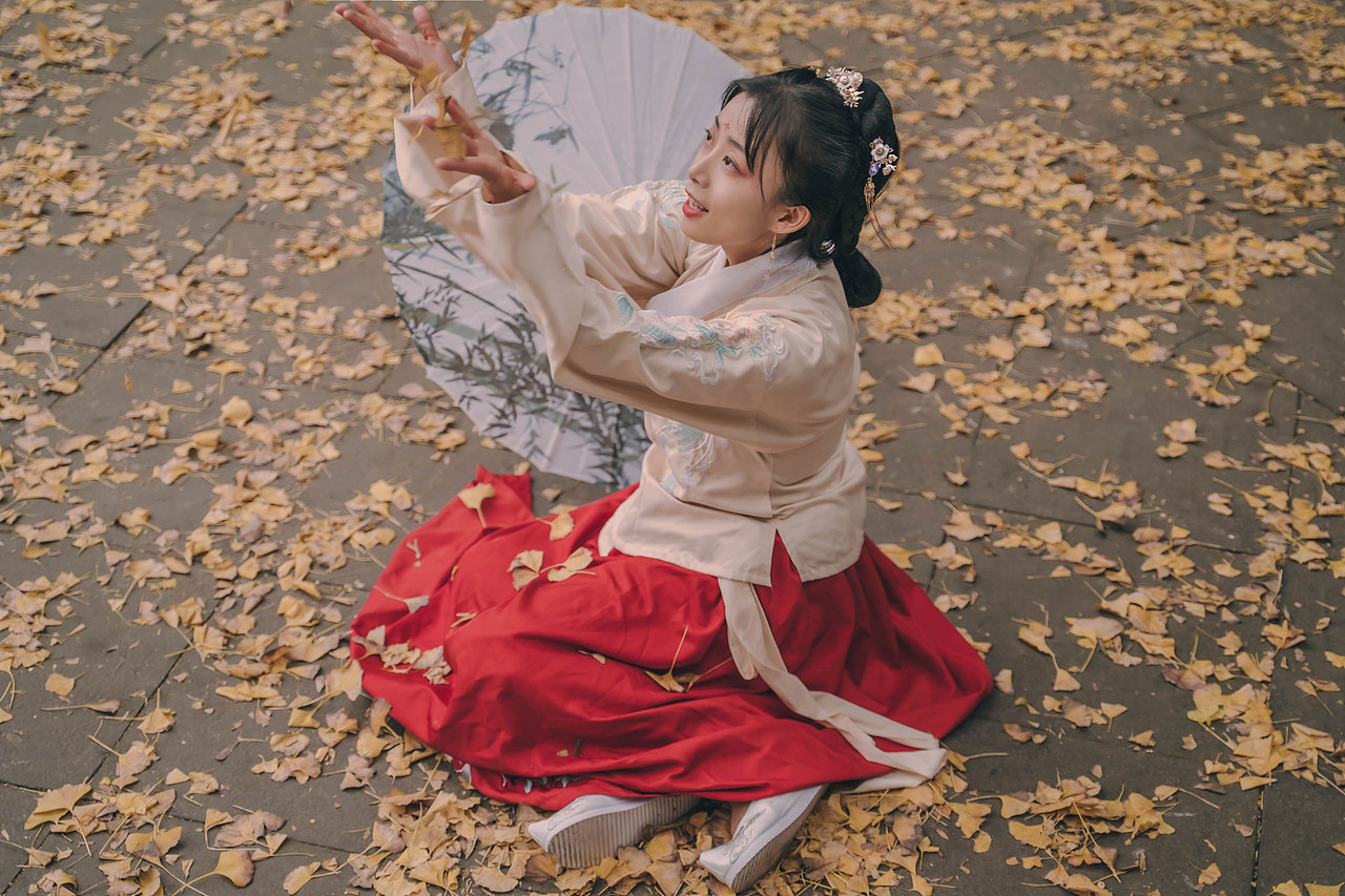 二刷罨画池（图ZMjc4NTQ3Nzgw） - 人像摄影 - 站酷设计师鹅黄毛球原创素材 - 站酷ZCOOL