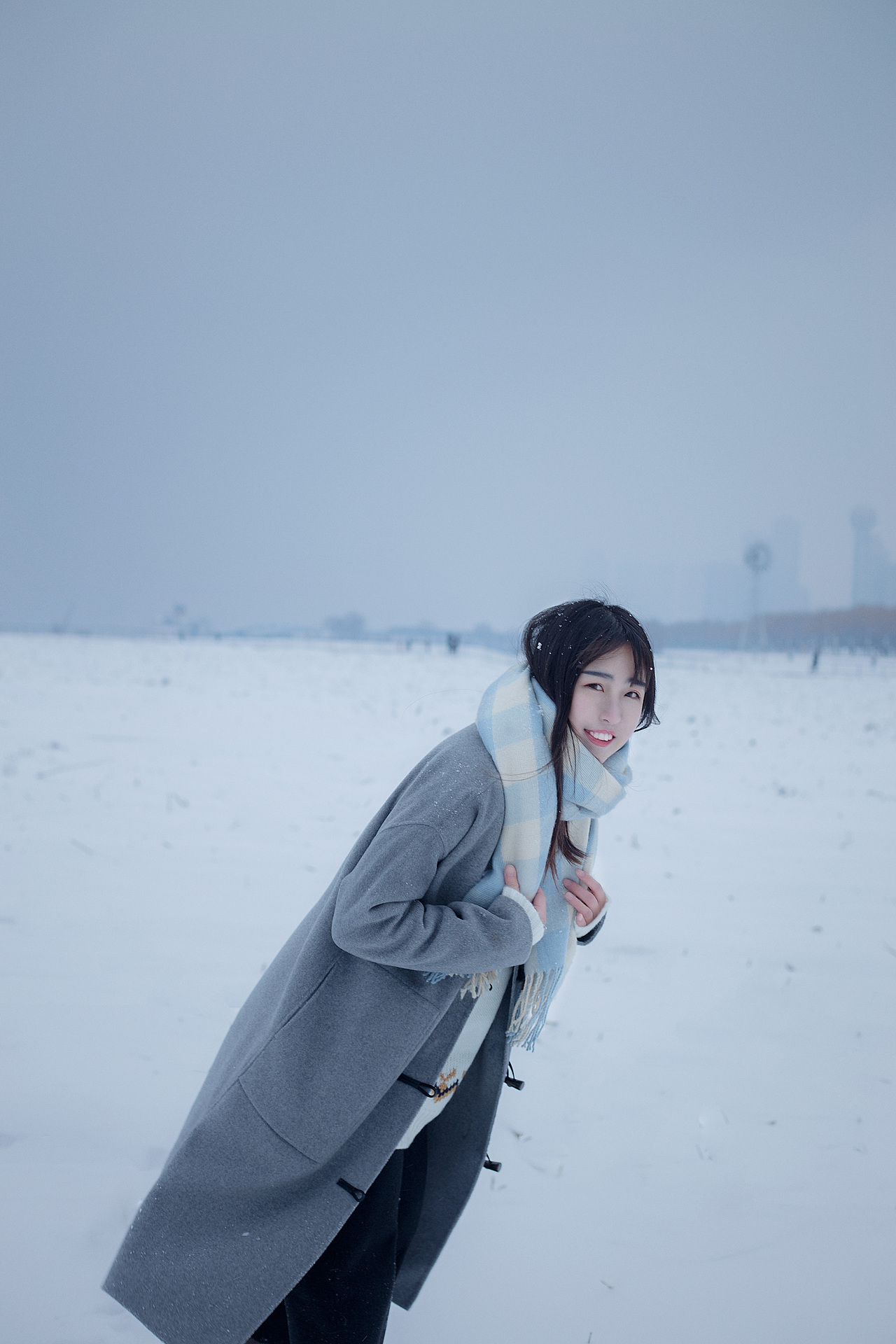 雪下的很大,你笑的很甜