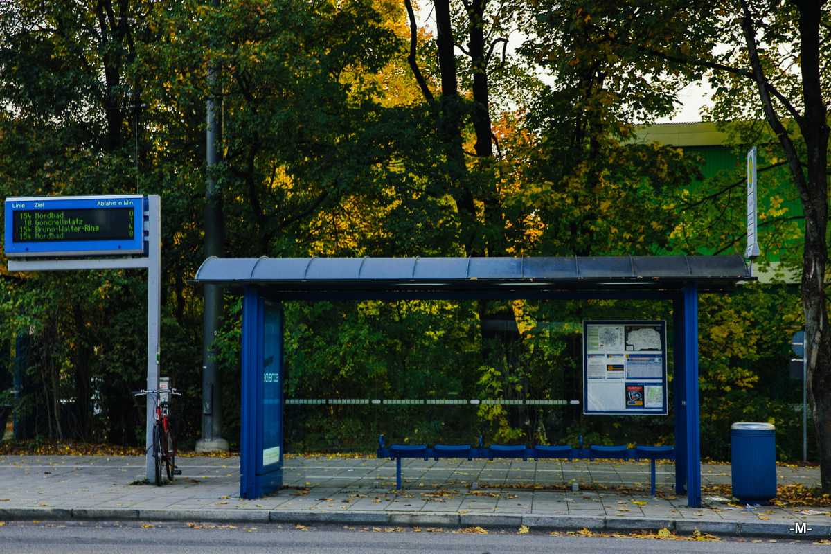 外国公交车站图片图片