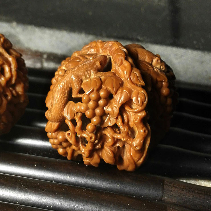 手玩核桃（图ZNjIxNTkzNzY=） - 其他手工艺 - 站酷设计师舞沐原创素材 - 站酷ZCOOL