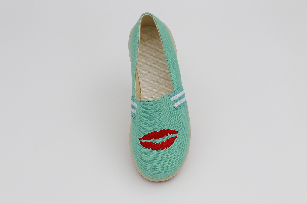 智能孕妇鞋（图ZMTAzMzcyODky） - 鞋履设计 - 站酷设计师焦加的阿斯原创素材 - 站酷ZCOOL