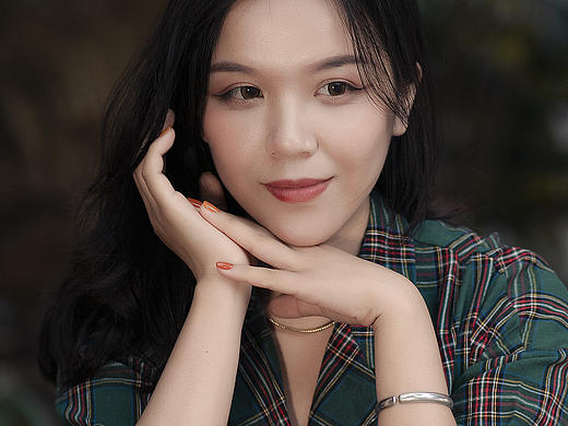 上海新天地街拍（个人主页-ZNTYzMzYzNzI=） - 时尚/艺术摄影 - 站酷设计师彭多亿原创素材 - 站酷ZCOOL